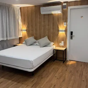 ** Hotel Medicis Espagne